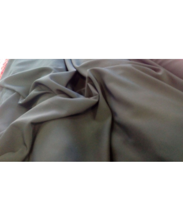 Crespon negro 100% poliester 1.50 ancho