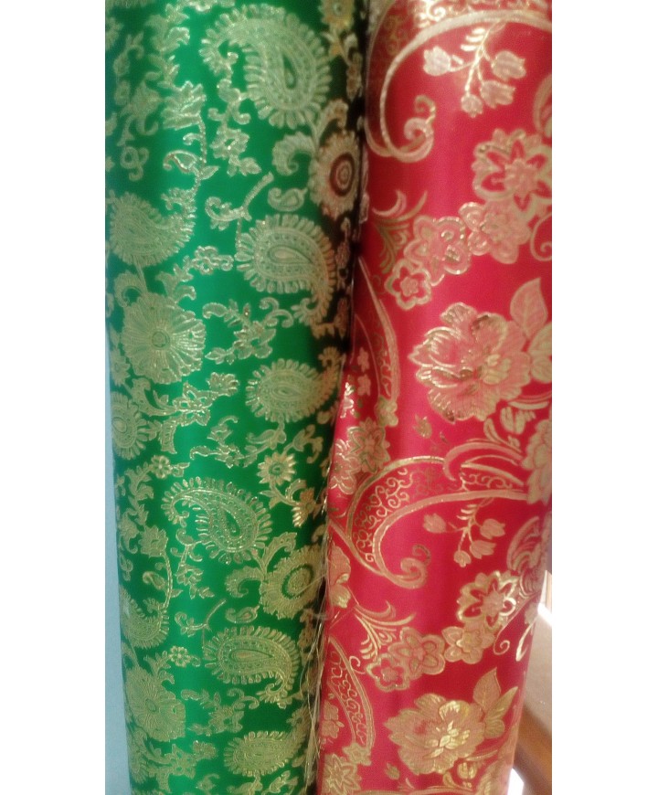 Brocado fondo rojo / dorado 1.50 de ancho poliester/durex
