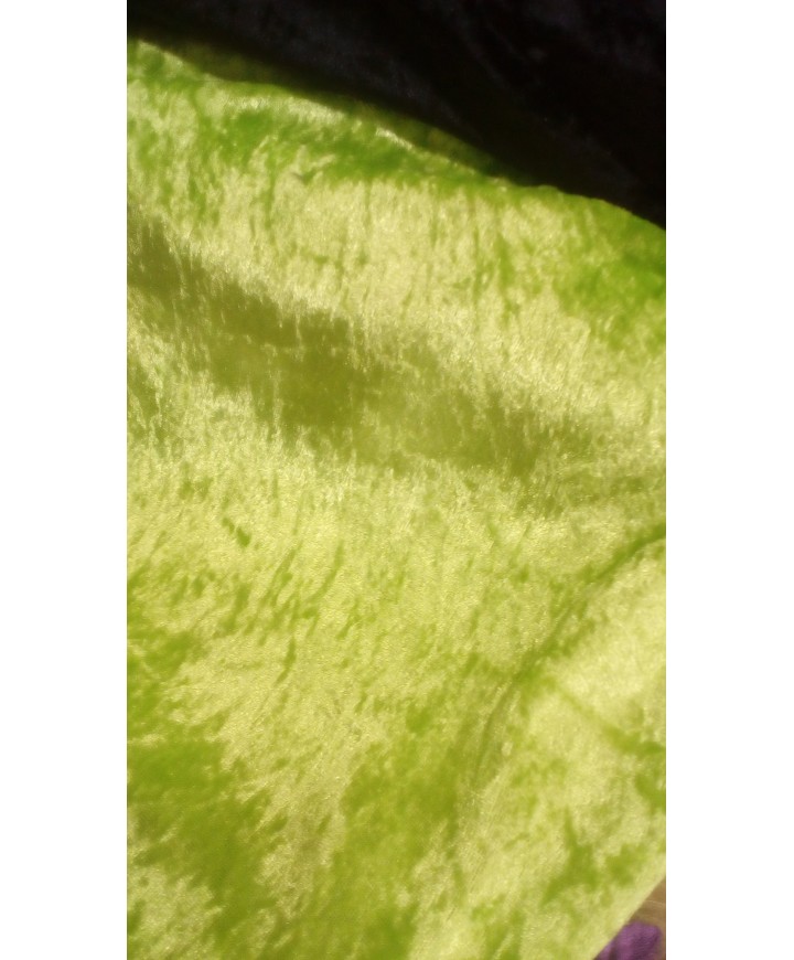 Martele 100% poliester en 1.50 de ancho pistacho