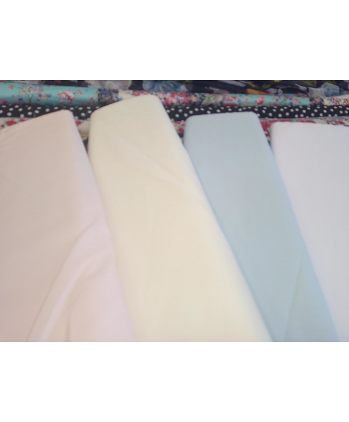 Batista 80 cm de ancho 70% poliester 30% algodón rosa