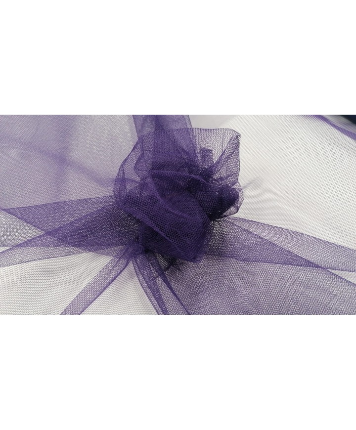 Tul 100% poliester morado 1.50m ancho